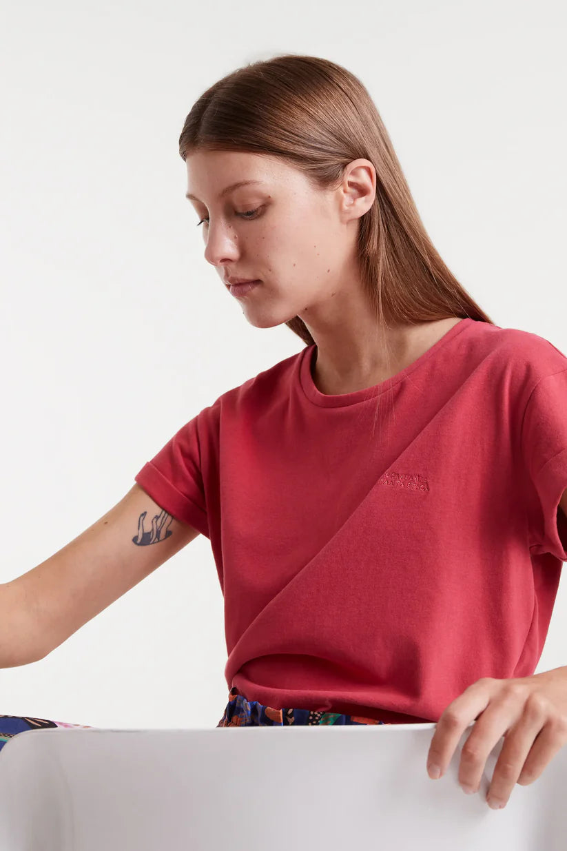 CAMISETA ROJA 100% ALGODÓN COMPAÑÍA FANTÁSTICA