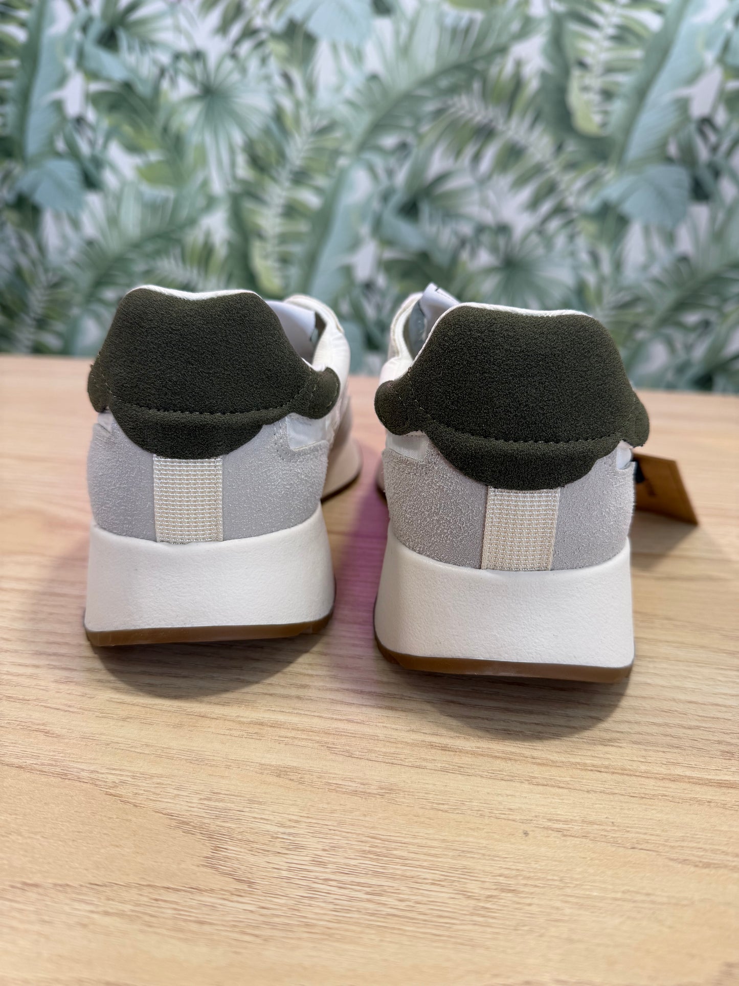 DEPORTIVOS BLANCOS CORINA