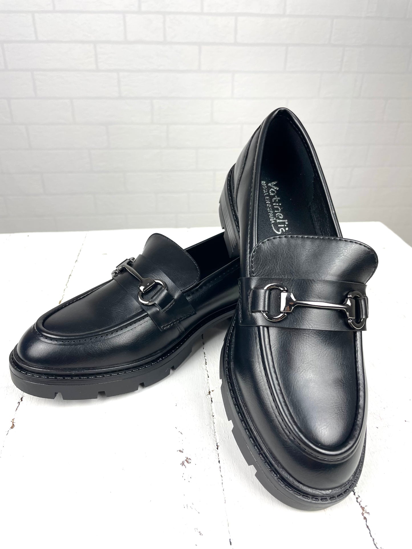 MOCASÍN HEBILLA NEGRA