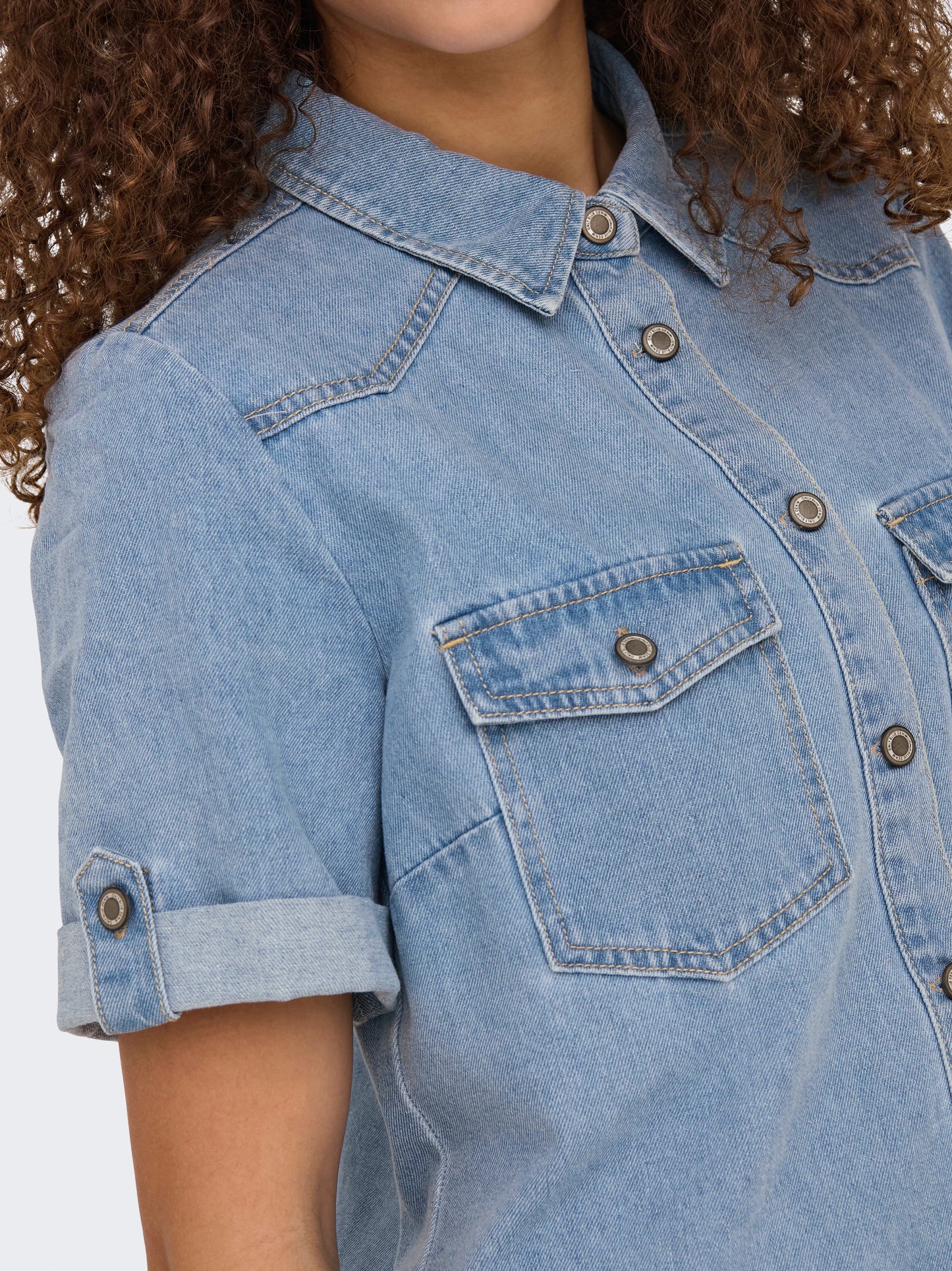 VESTIDO CORTO DENIM ONLY