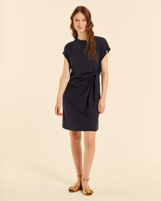 VESTIDO CORTO ANUDADO NEGRO PEPALOVES