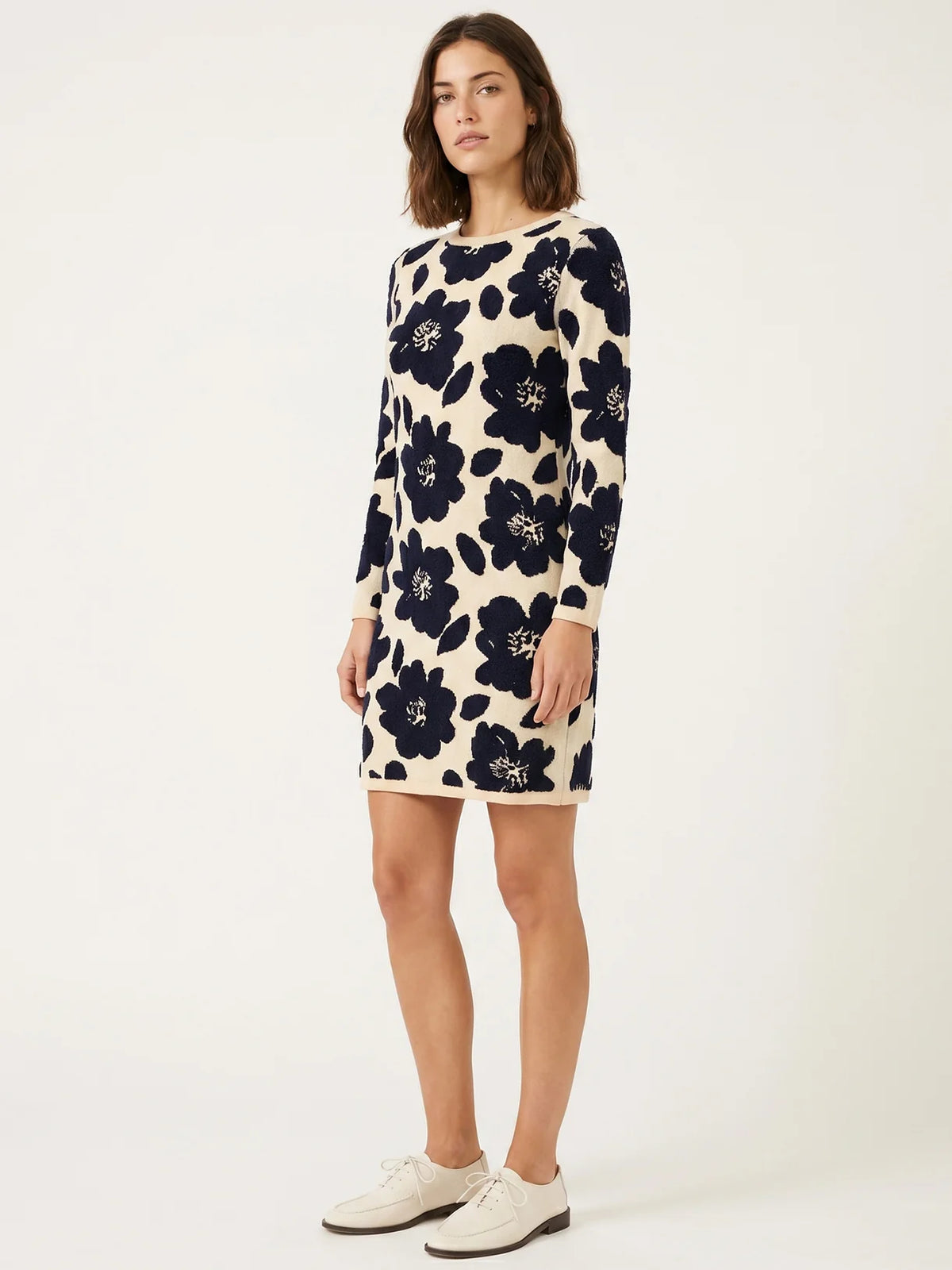 VESTIDO DE PUNTO FLORAL BEIGE PEPALOVES