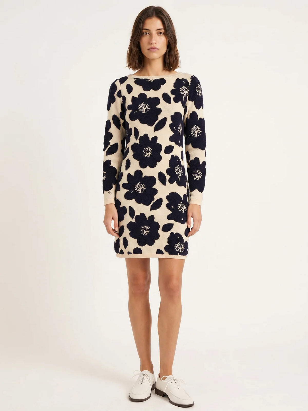 VESTIDO DE PUNTO FLORAL BEIGE PEPALOVES
