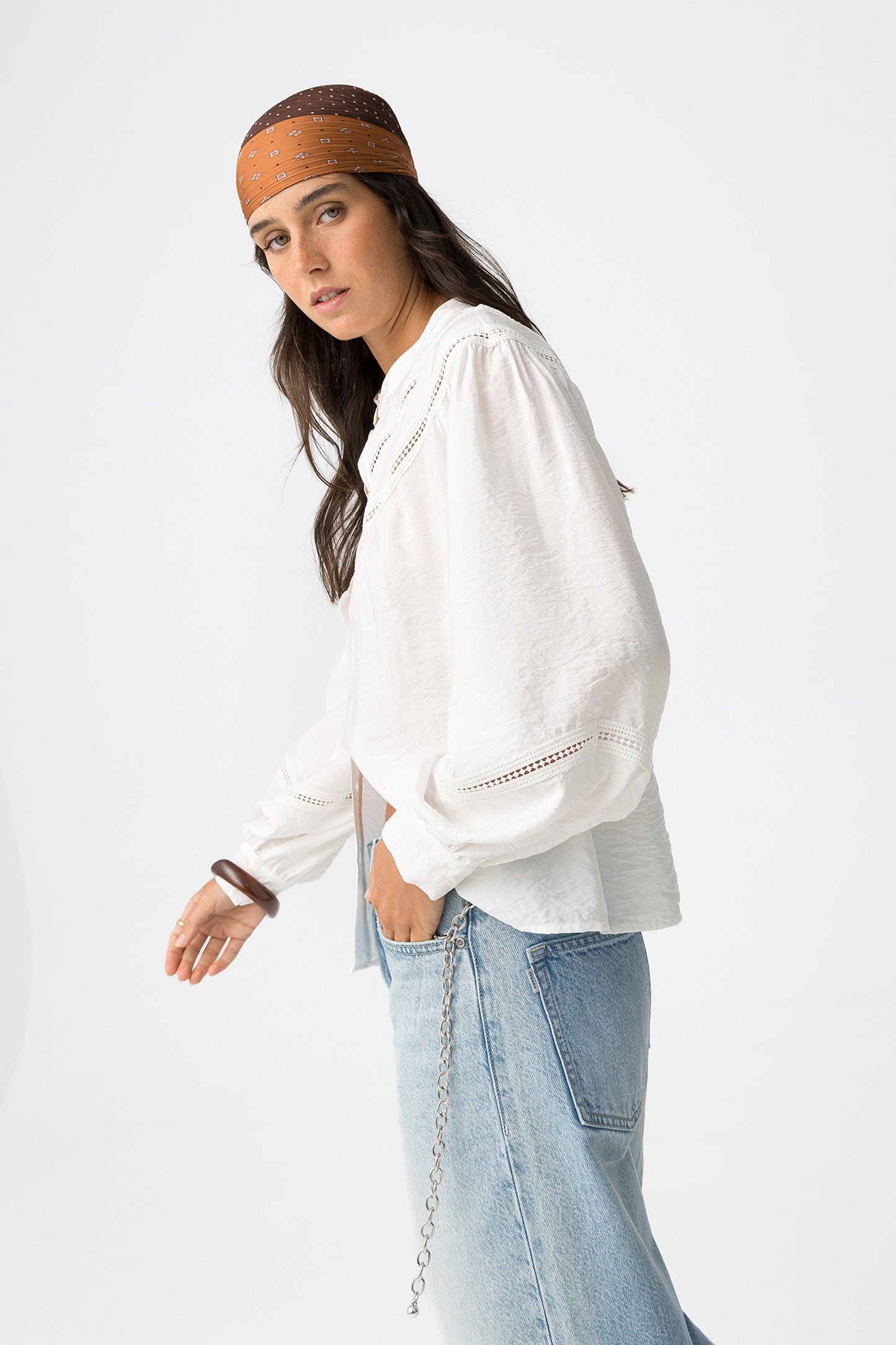 CAMISA TEXTURIZADA CON ENCAJE TIFFOSI