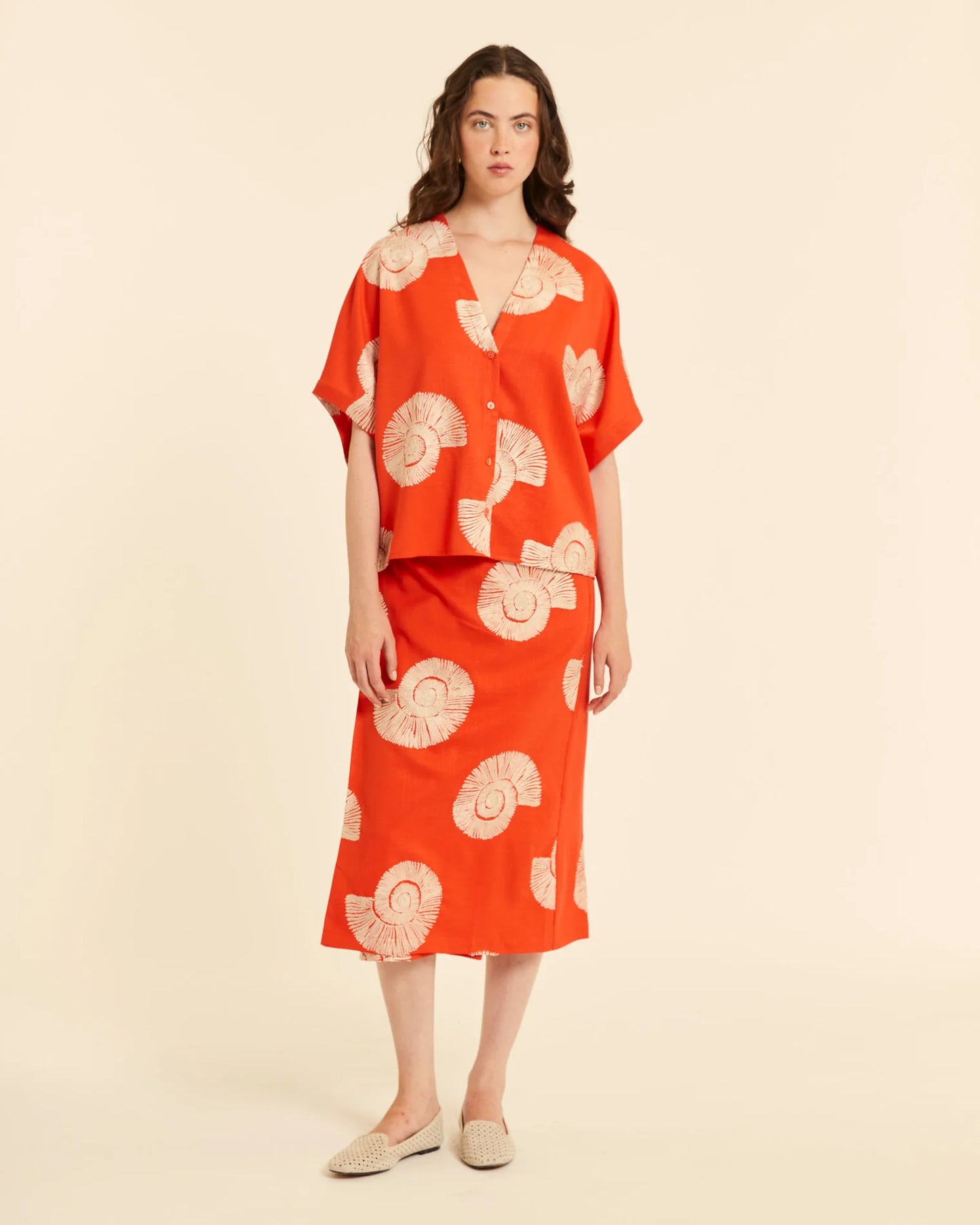 TOP KIMONO CON BORDADO CARACOLAS PEPALOVES