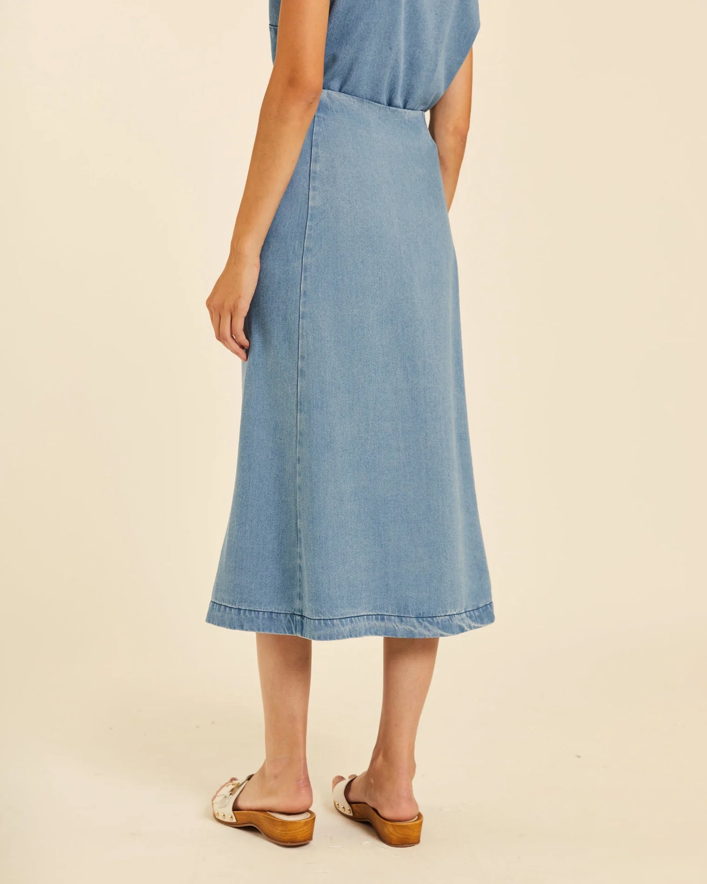 FALDA MIDI ABOTONADA DENIM PEPALOVES