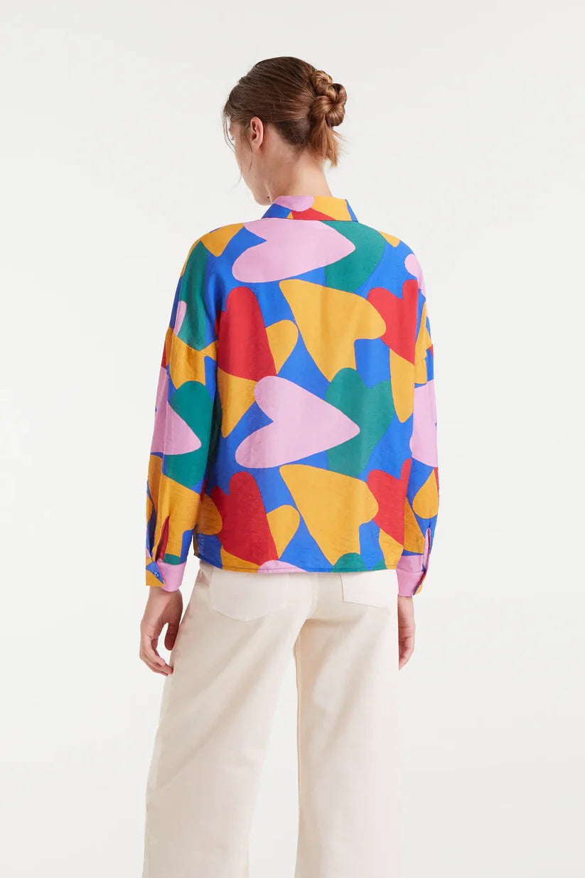CAMISA CREPÉ LIGERO CON ESTAMPADO CUPIDO COMPAÑÍA FANTÁSTICA