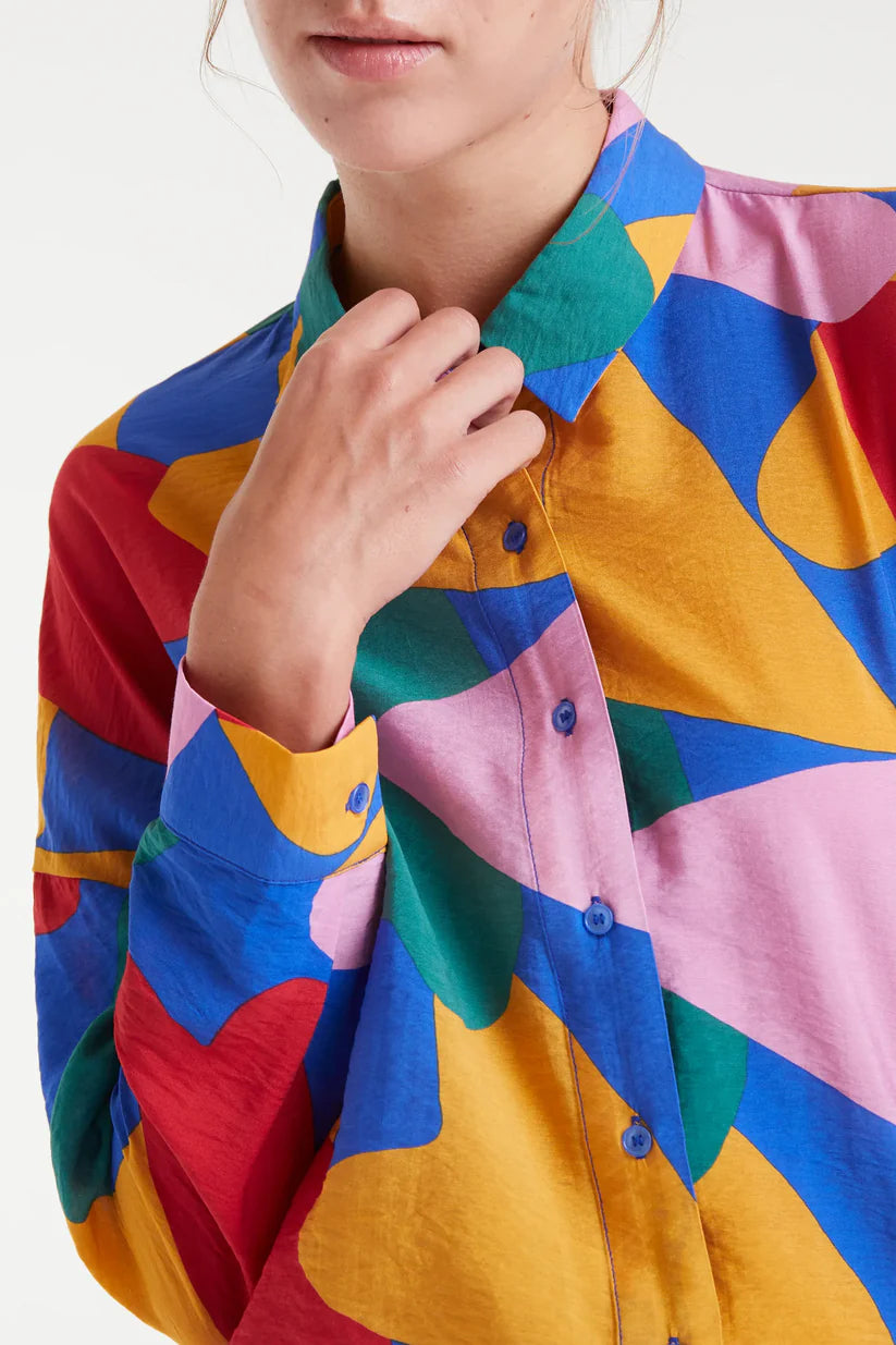 CAMISA CREPÉ LIGERO CON ESTAMPADO CUPIDO COMPAÑÍA FANTÁSTICA