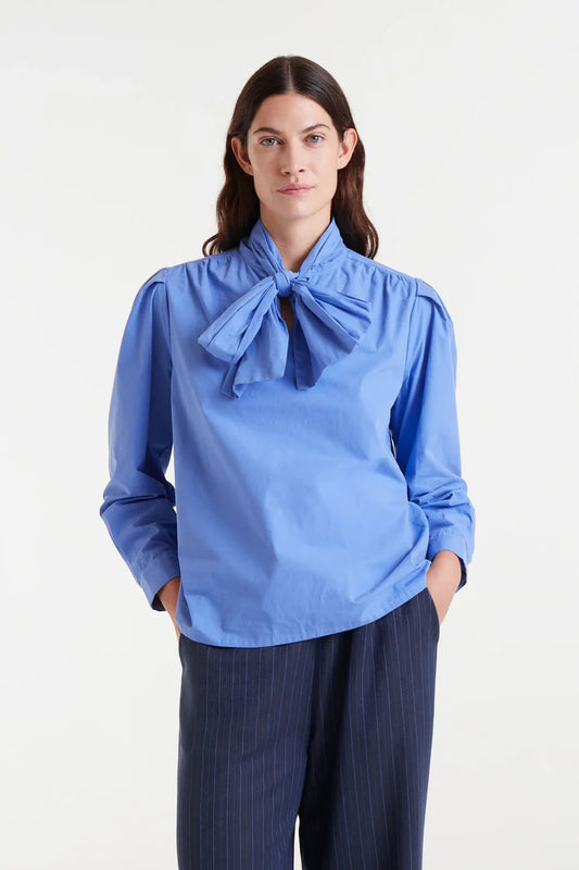 CAMISA 100% ALGODÓN LAZADA AZUL COMPAÑÍA FANTÁSTICA