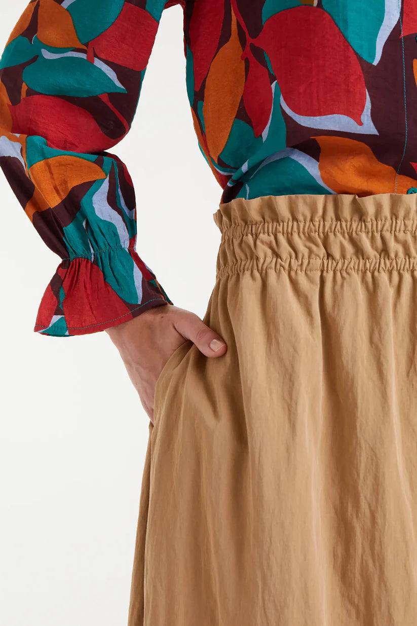 FALDA MIDI CAMEL COMPAÑÍA FANTÁSTICA