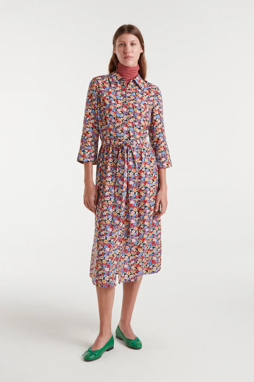 VESTIDO MIDI CREPÉ LIGERO CON ESTAMPADO HAMPTON SMALL COMPAÑÍA FANTÁSTICA