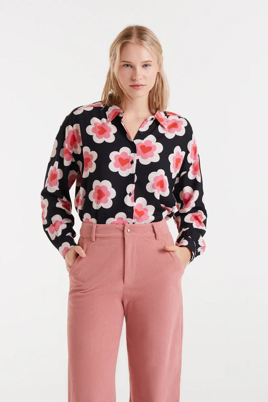 CAMISA CON ESTAMPADO SWEETHEART COMPAÑÍA FANTÁSTICA