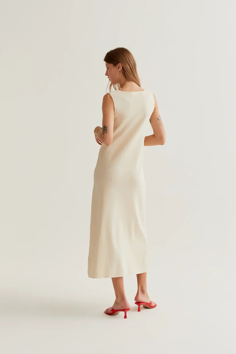 VESTIDO LARGO PUNTO BLANCO ROTO COMPAÑÍA FANTÁSTICA