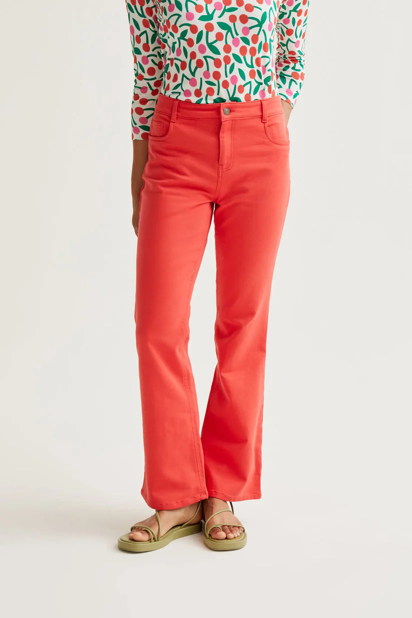 PANTALÓN VAQUERO ROJO COMPAÑÍA FANTÁSTICA