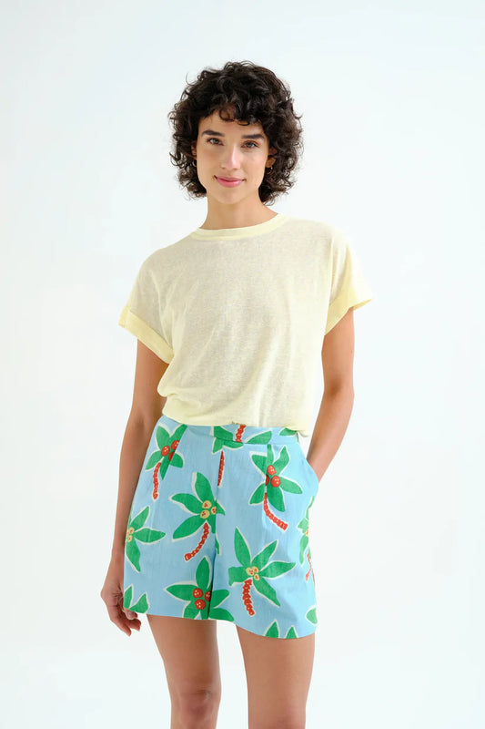 CAMISETA BASICA AMARILLA COMPAÑÍA FANTÁSTICA