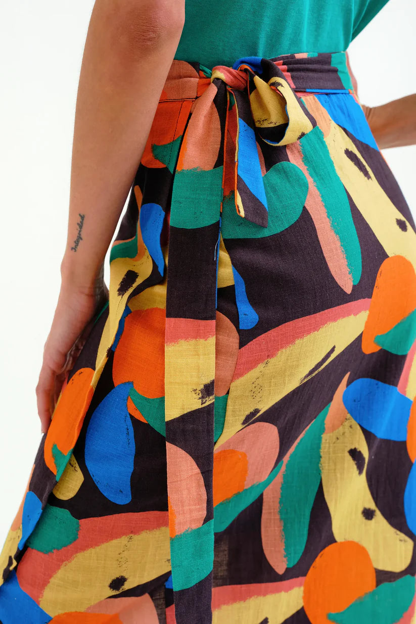 FALDA MIDI ESTAMPADO TUTTI FRUTTI BIG COMPAÑÍA FANTÁSTICA