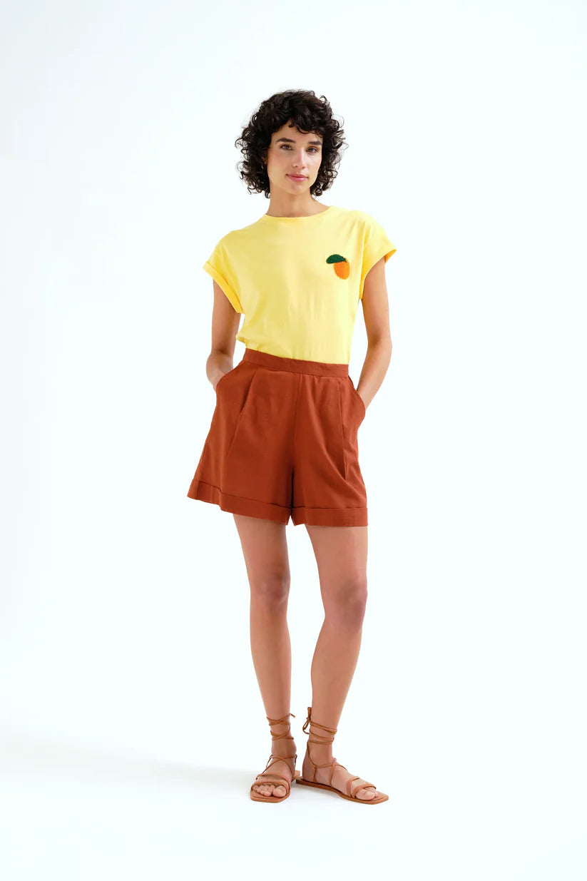 CAMISETA BORDADO NARANJA COMPAÑÍA FANTÁSTICA
