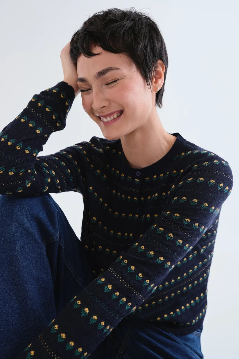 CARDIGAN AZUL MARINO CON FLORES BORDADAS COMPAÑÍA FANTÁSTICA