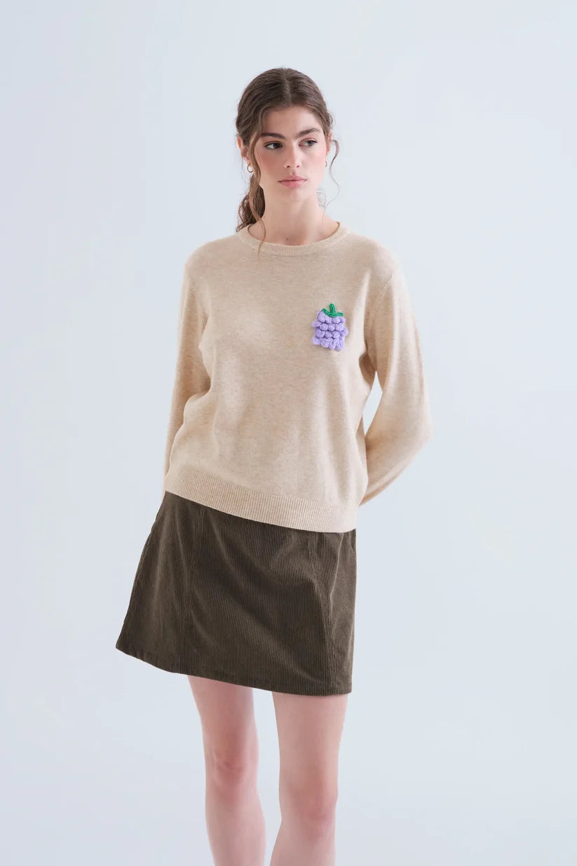 JERSEY PUNTO BEIGE CON DETALLE DE UVA COMPAÑÍA FANTÁSTICA