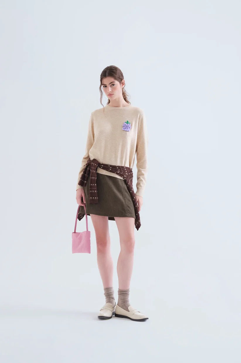 JERSEY PUNTO BEIGE CON DETALLE DE UVA COMPAÑÍA FANTÁSTICA