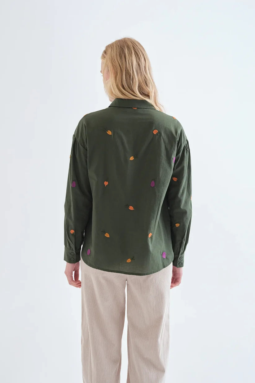CAMISA 100% ALGODÓN BORDADOS DE VEGETALES COMPAÑÍA FANTÁSTICA
