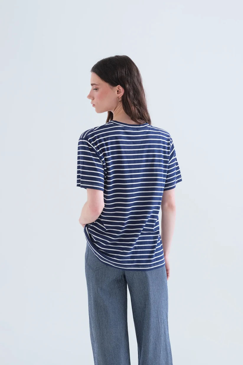 CAMISETA 100% ALGODÓN ESTAMPADO RAYAS AZUL MARINO COMPAÑÍA FANTÁSTICA