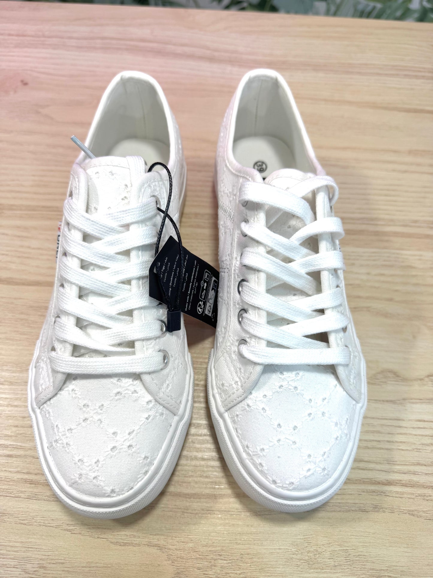 ZAPATILLA CORDONES ONLY