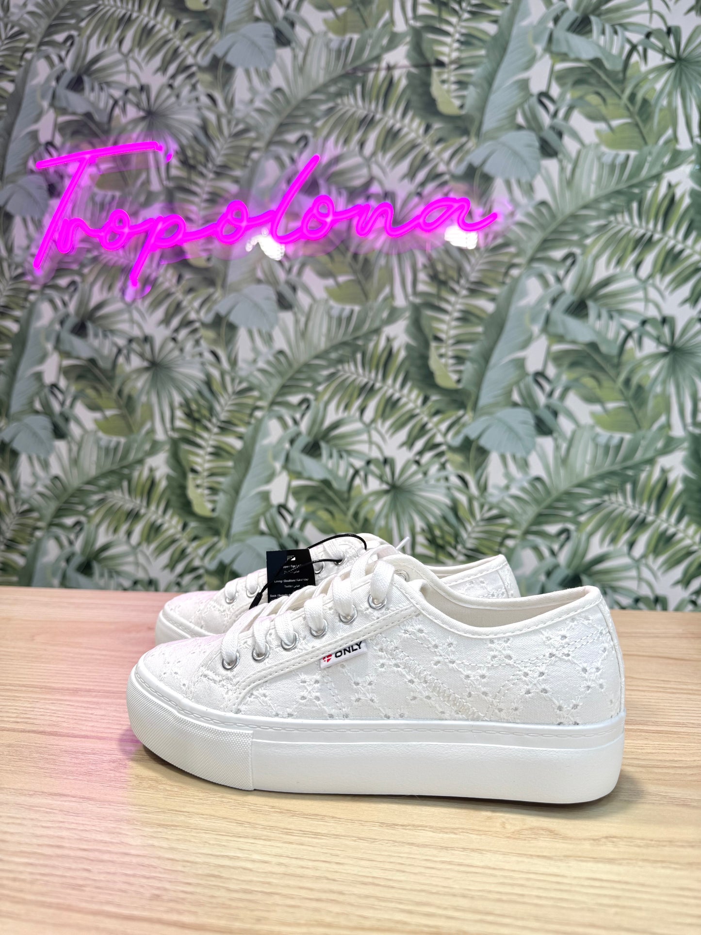 ZAPATILLA CORDONES ONLY