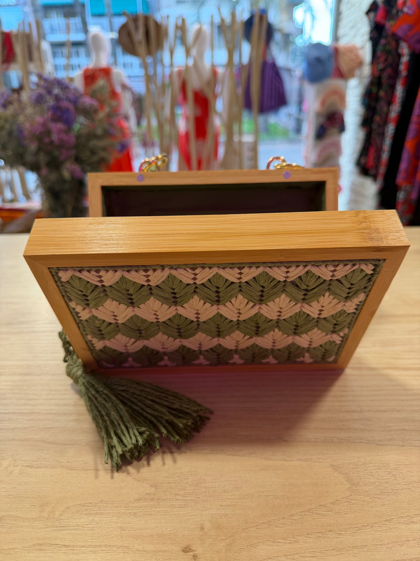 CLUTCH DE MADERA