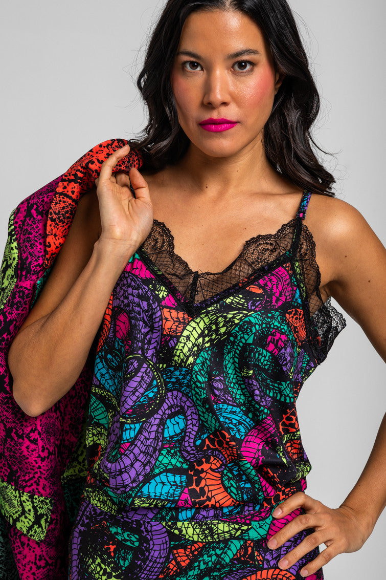 BLUSA LENCERA DE SERPIENTES VENENO LOLINA