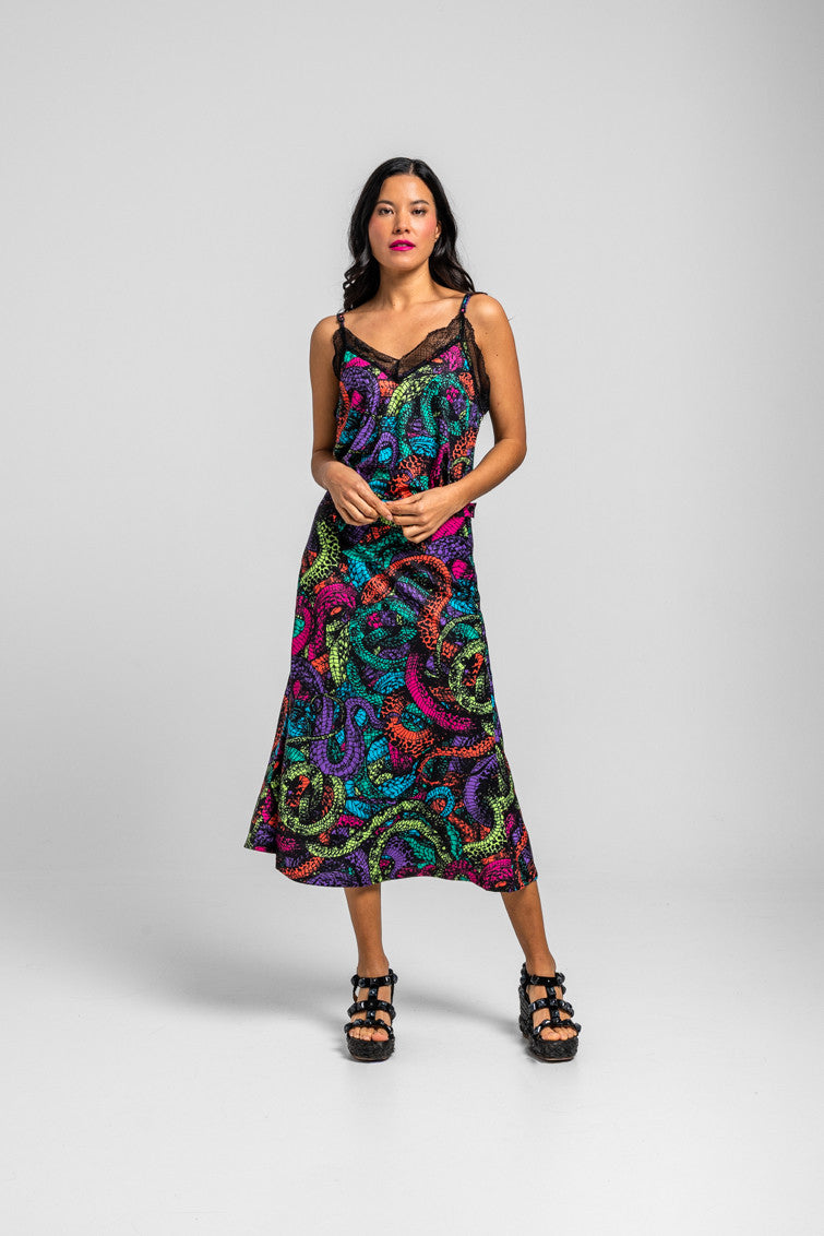 BLUSA LENCERA DE SERPIENTES VENENO LOLINA