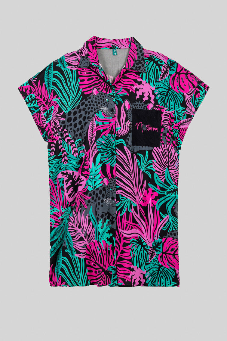 CAMISERO CORTO OVERSIZE HOJAS Y PANTERAS NOCTURNA LOLINA