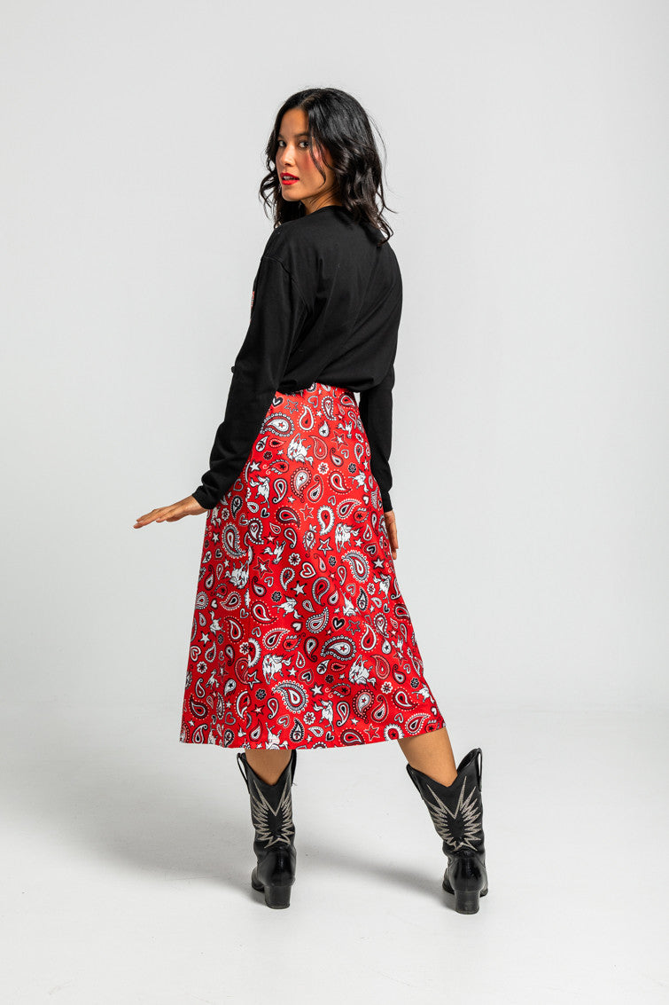 CAMISETA OVERSIZE DE ESTAMPADO PAISLEY CACHEMIR NEGRO LOLINA