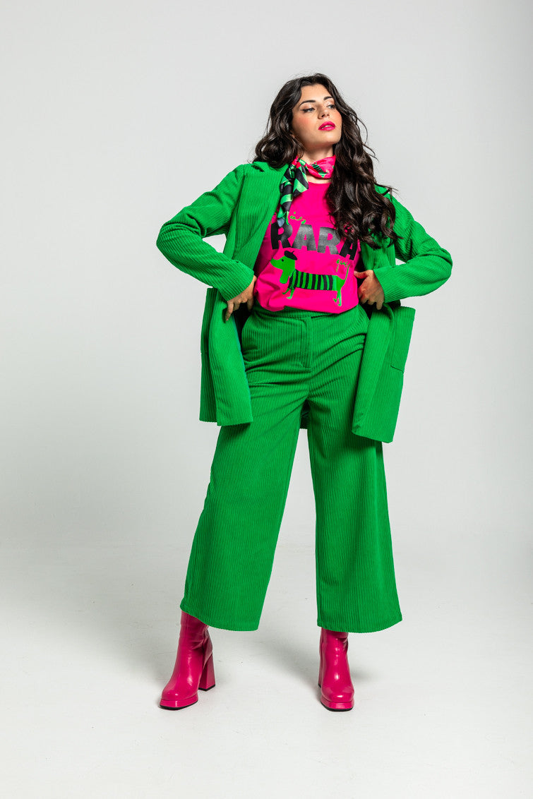 CAMISETA OVERSIZE MÁS RARA QUE UN PERRO VERDE LOLINA