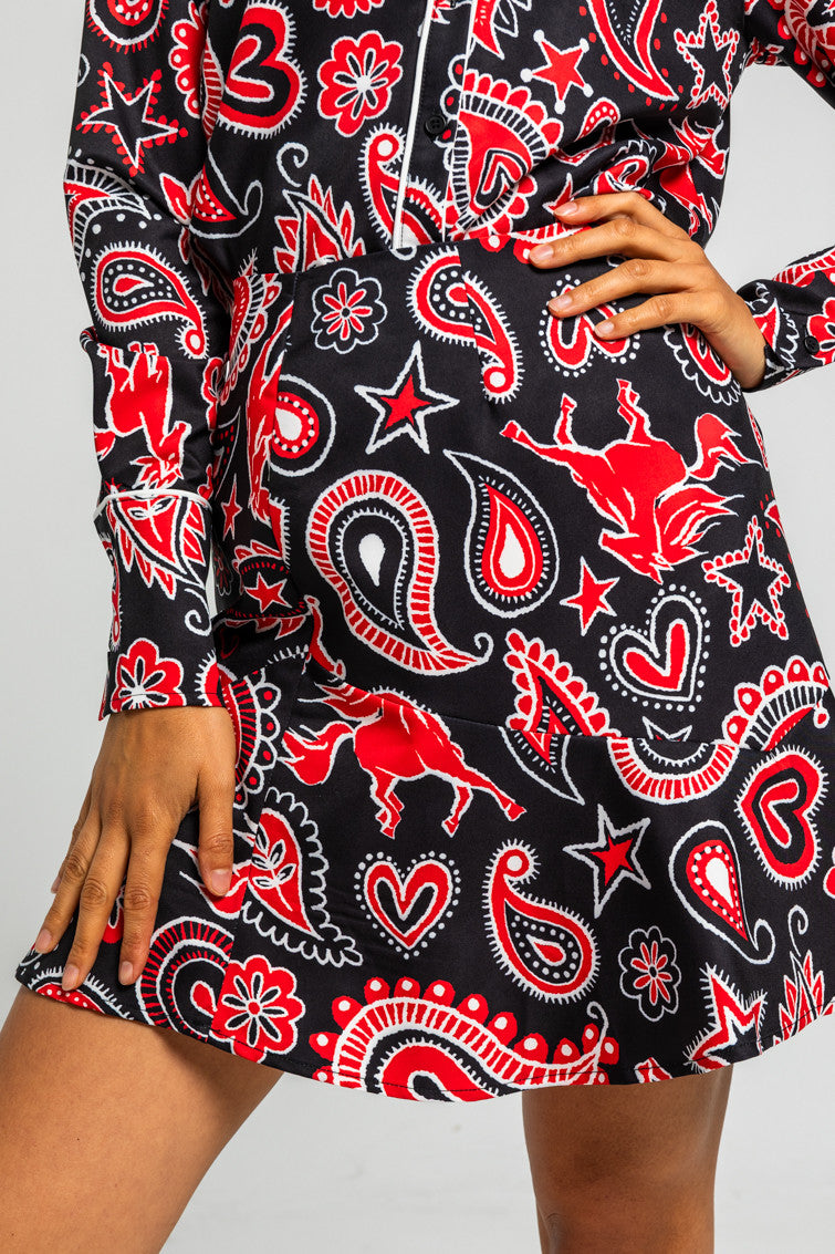 FALDA COWBOY DE ESTAMPADO PAISLEY CACHEMIR NEGRO ALMA LIBRE LOLINA