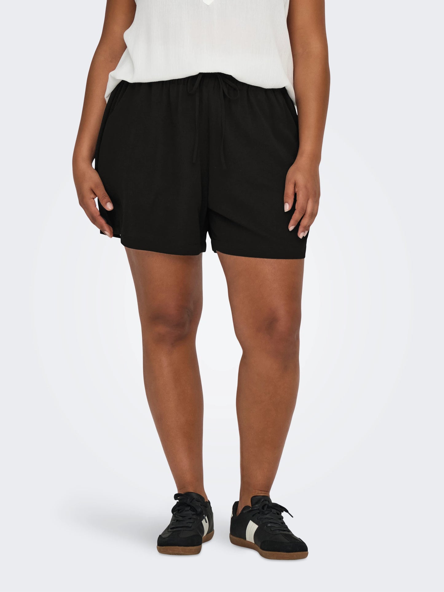 SHORTS TALLA GRANDE ONLY CARMAKOMA