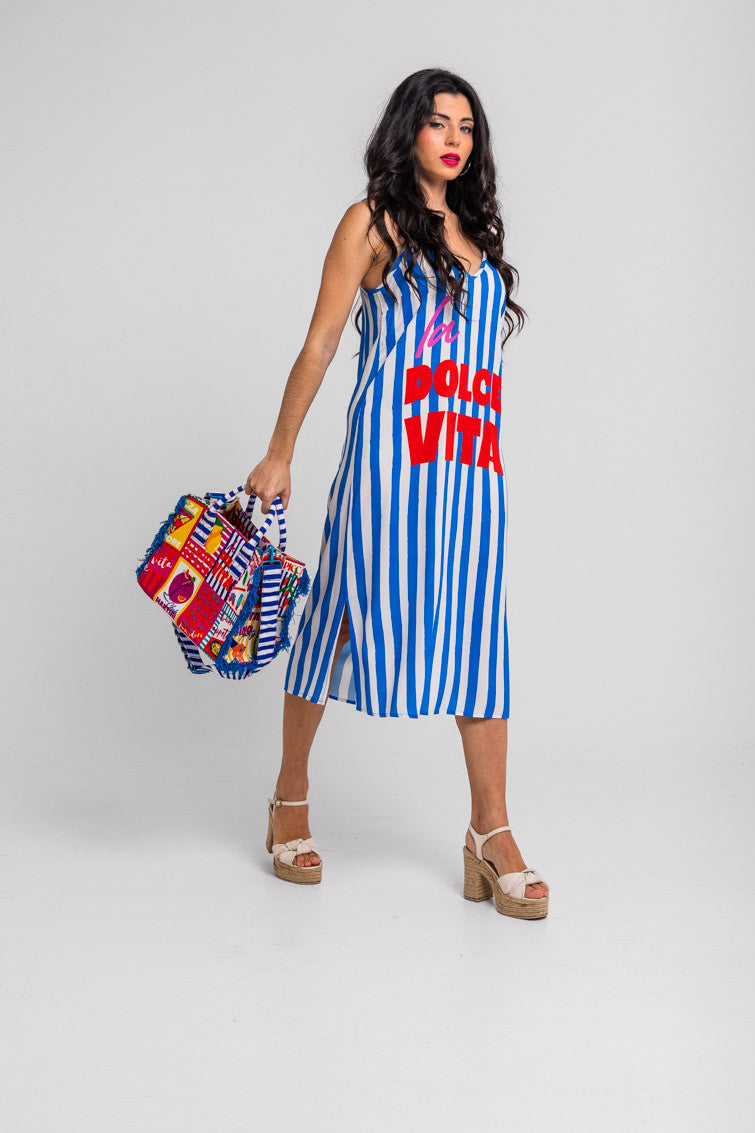 VESTIDO LENCERO DE RAYAS BLANCO Y AZUL TEXTO DOLCE ROJO LOLINA