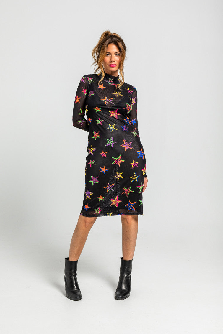 VESTIDO TUBO DE TUL CUELLO CHIMENEA ESTAMPADO ESTRELLAS LOLINA